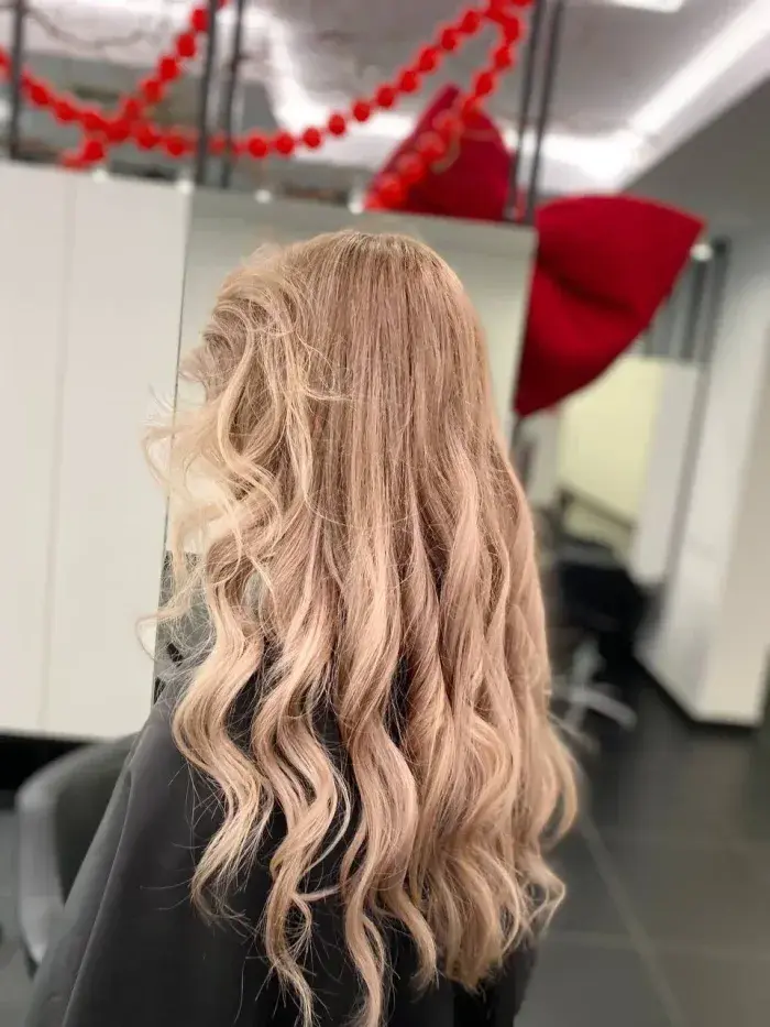 Кератинове вирівнювання та відновлення волосся — Oksi Hairlux Київ